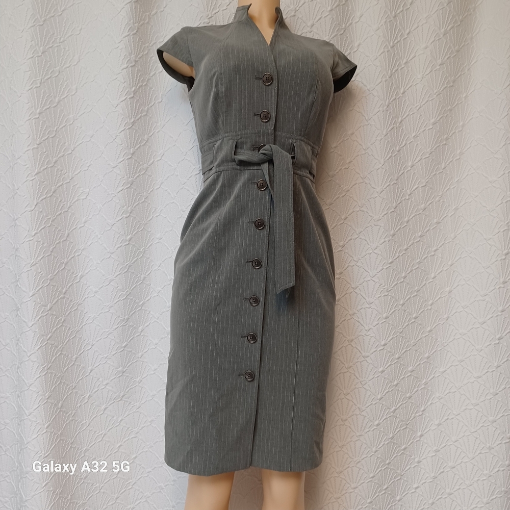 Calvin Klein Women Size 2 Charcoal Button-Front Midi Dress - Picture 3 of 15